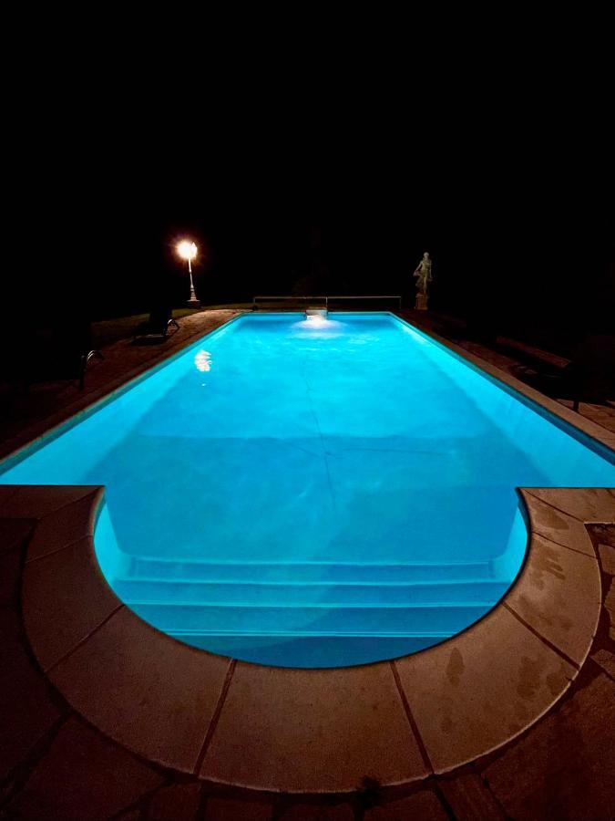 La Villa Perroquet Poncins Extérieur photo